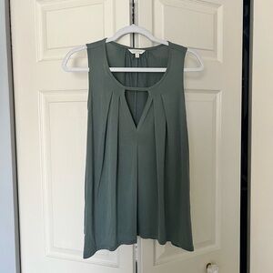 Lucky brand Keyhole tank top